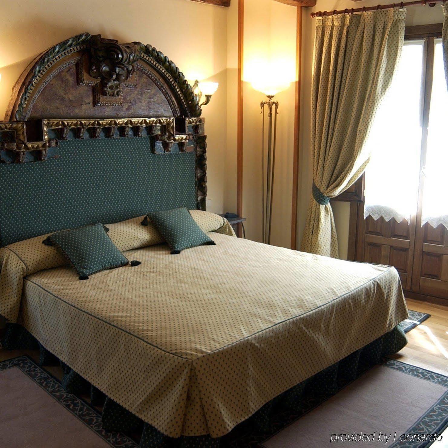 Hotel Alcazar Segovia Rom bilde